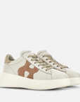 Sneakers Hogan Rebel avorio donna con suola platform vista laterale e frontale in pelle e camoscio