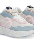 dettaglio sneakers no name rosa celeste logo laterale