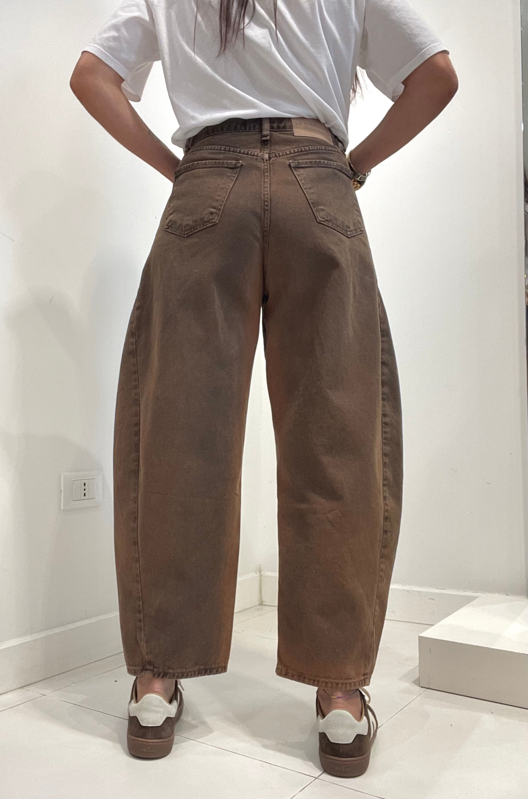Le streghe - jeans barrel ruggine