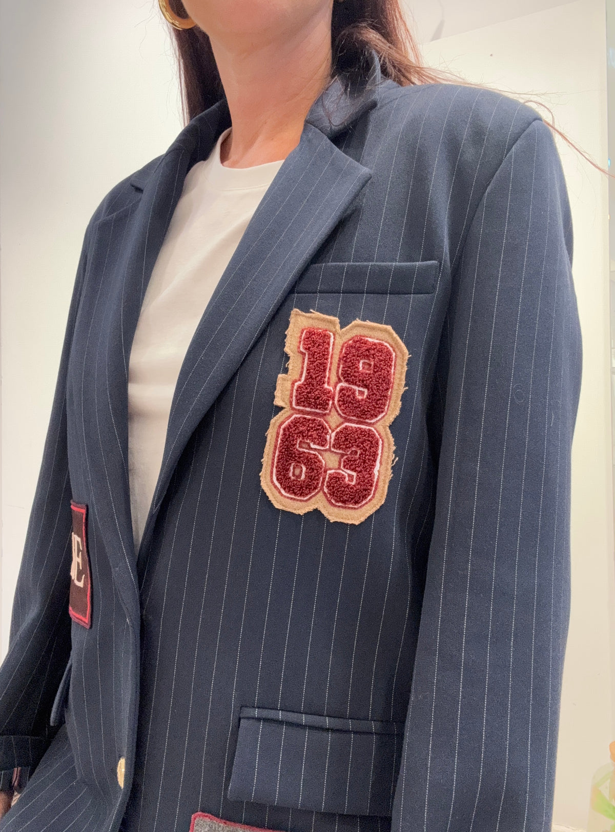 Meme Road – Blazer Donna Oversize Gessato Blu con Patch